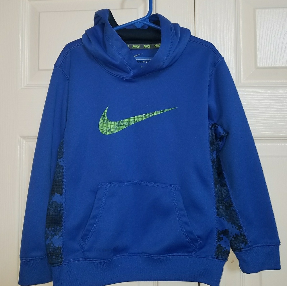 Boys Nike thermal hoodie